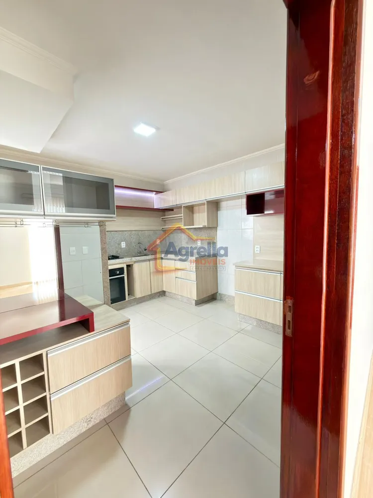 Apartamento, 3 quartos, 73 m² - Foto 2