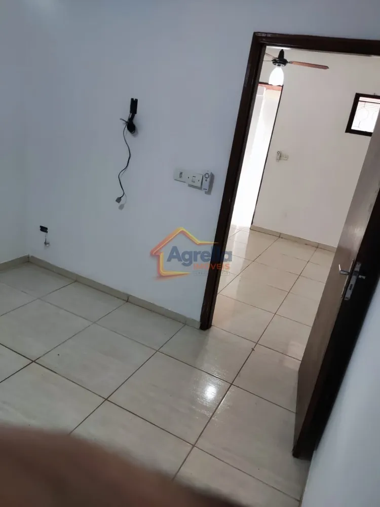 Casa, 3 quartos, 120 m² - Foto 2