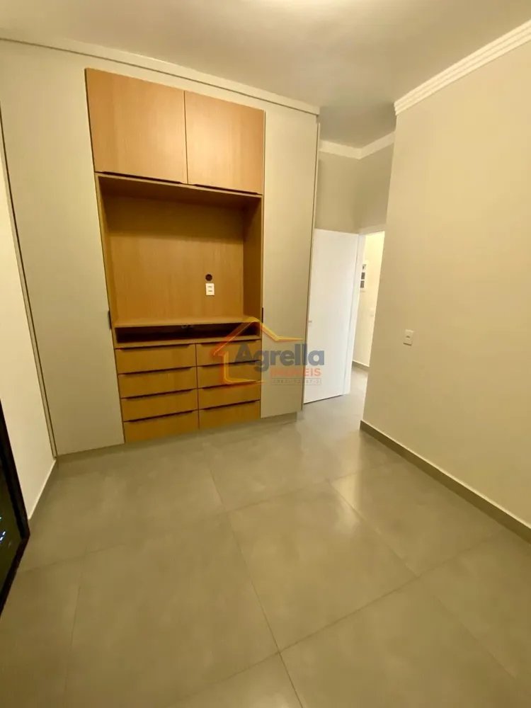 Casa, 3 quartos, 130 m² - Foto 1