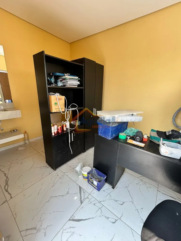 Casa, 3 quartos, 183 m² - Foto 1