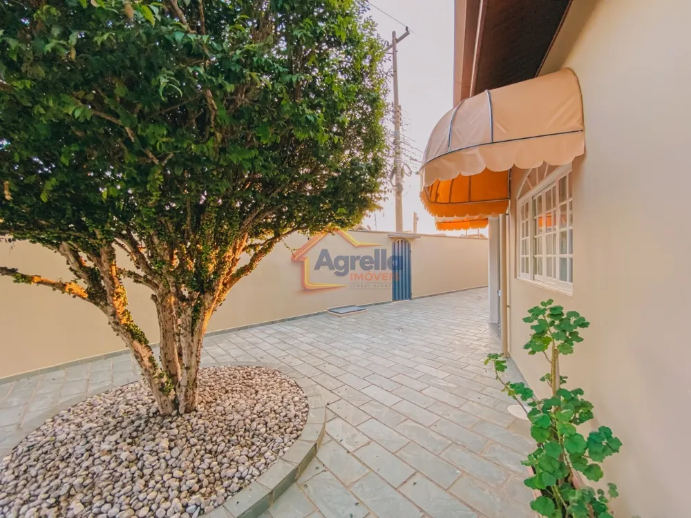 Casa, 3 quartos, 136 m² - Foto 1