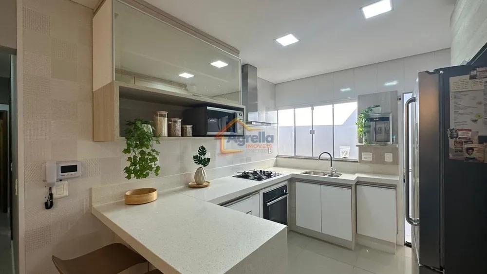 Casa, 3 quartos, 170 m² - Foto 4