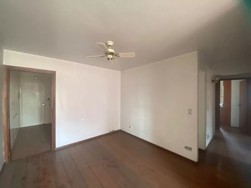 Apartamento à venda com 3 quartos, 95m² - Foto 4