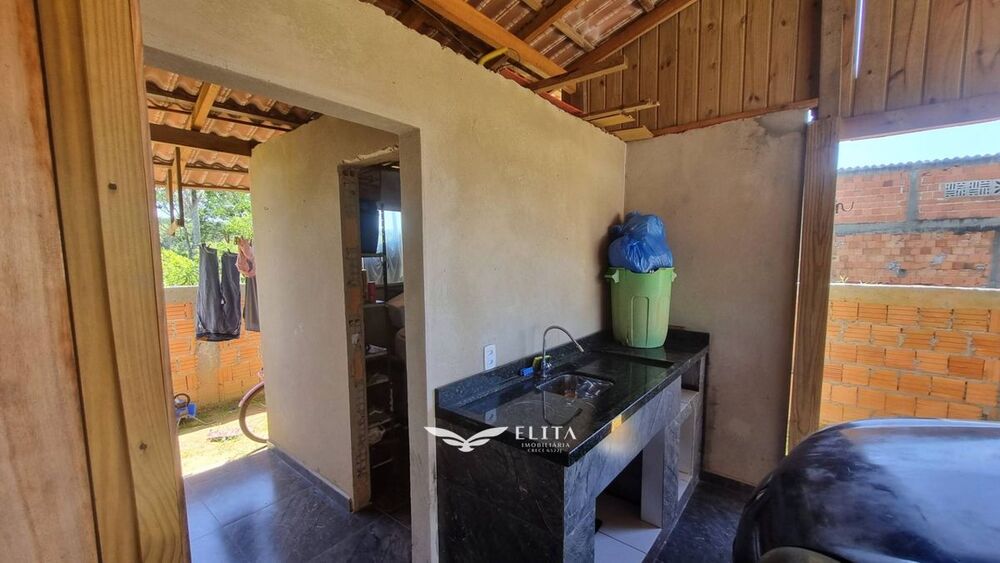 Casa à venda com 3 quartos, 92m² - Foto 12
