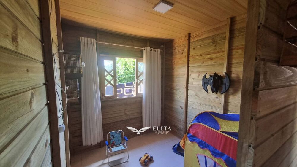 Casa à venda com 3 quartos, 92m² - Foto 8