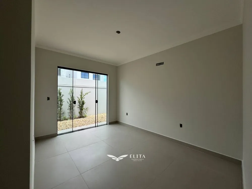 Casa, 3 quartos, 81 m² - Foto 2