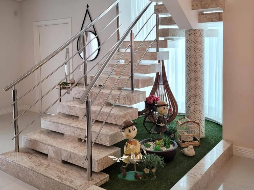 Casa, 3 quartos, 280 m² - Foto 4