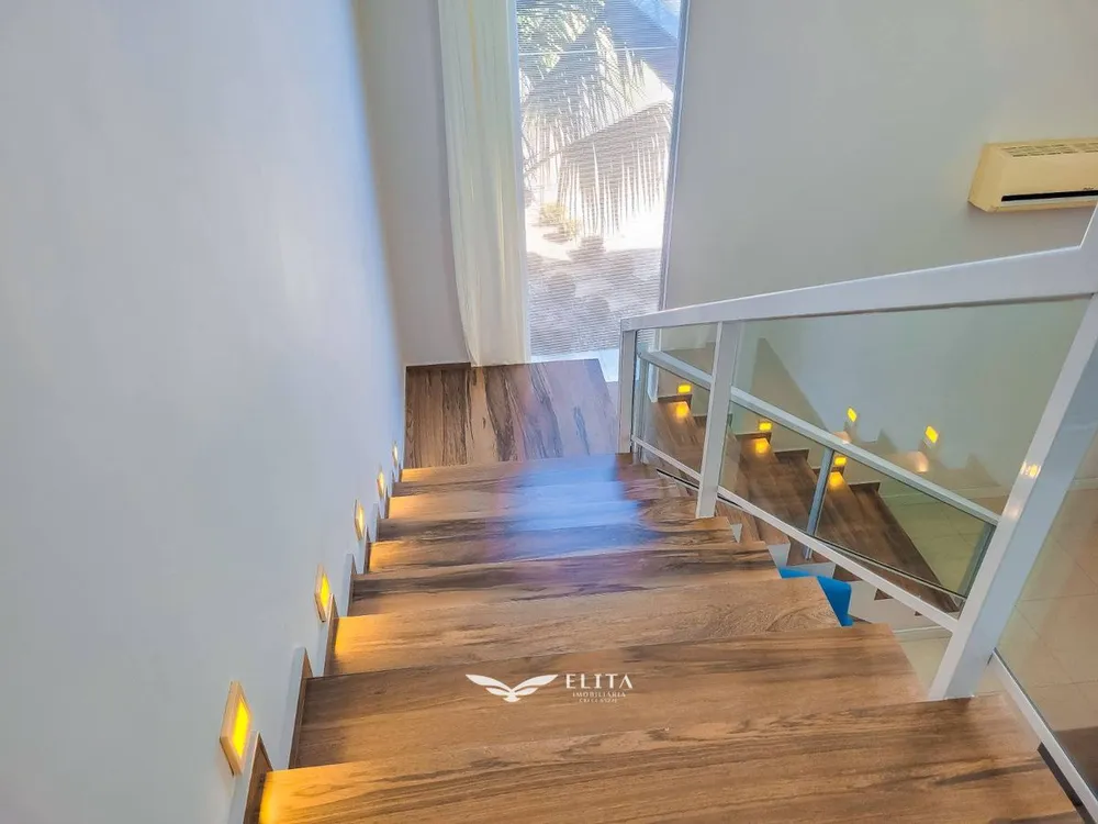 Sobrado, 3 quartos, 238 m² - Foto 3