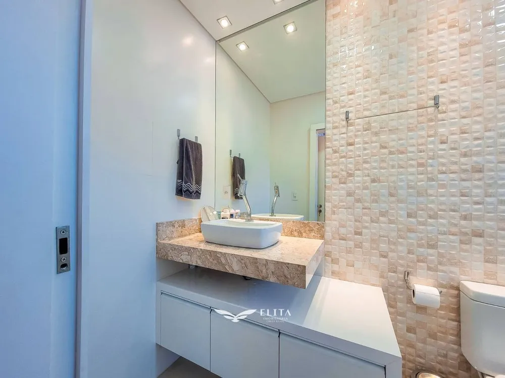 Sobrado, 3 quartos, 238 m² - Foto 7
