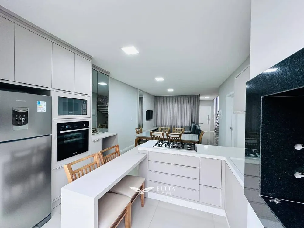 Sobrado, 3 quartos, 144 m² - Foto 1