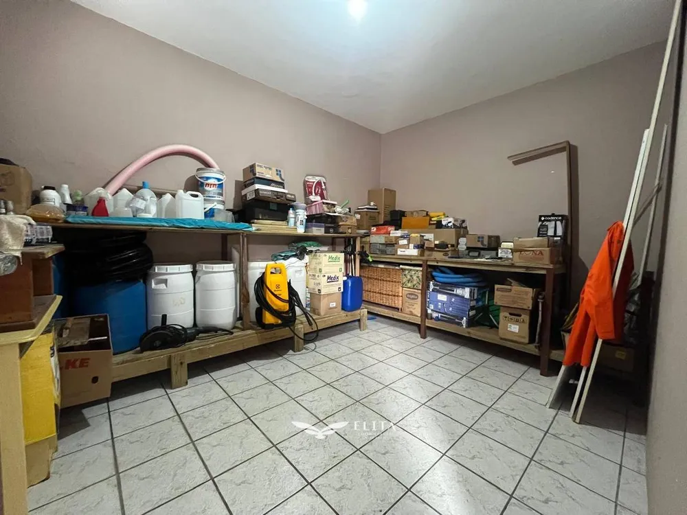 Casa, 4 quartos, 280 m² - Foto 8