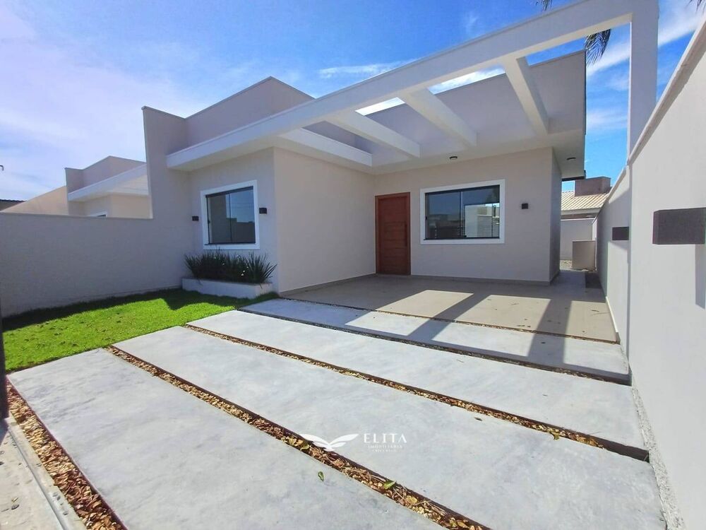 Casa à venda com 2 quartos, 61m² - Foto 1