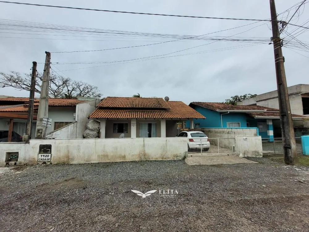 Casa, 2 quartos, 80 m² - Foto 1