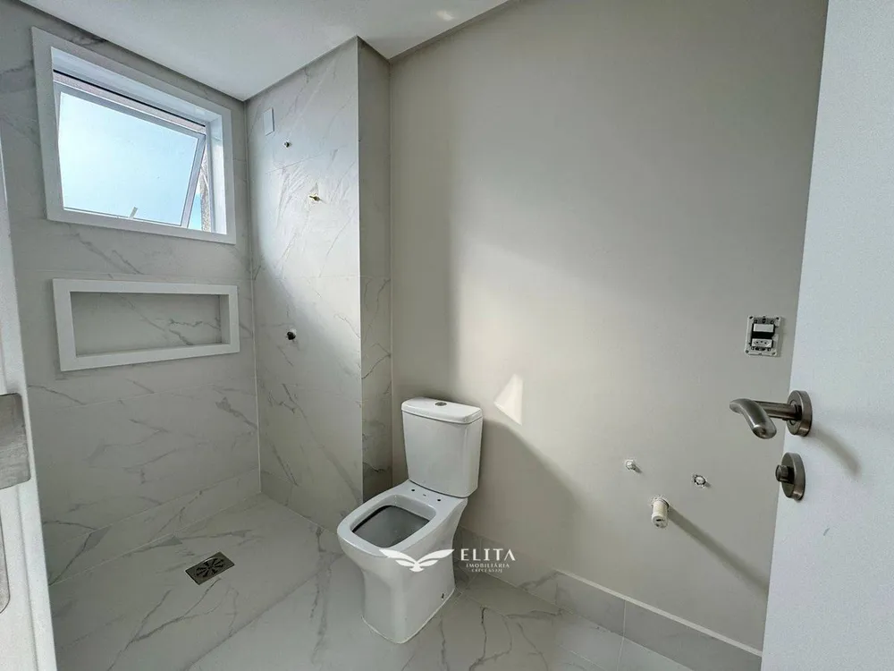 Apartamento, 3 quartos, 140 m² - Foto 3