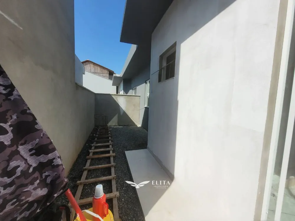 Casa, 2 quartos, 48 m² - Foto 2