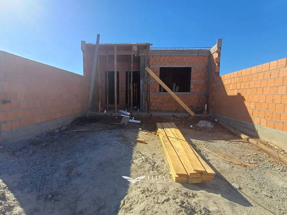 Casa, 2 quartos, 53 m² - Foto 1