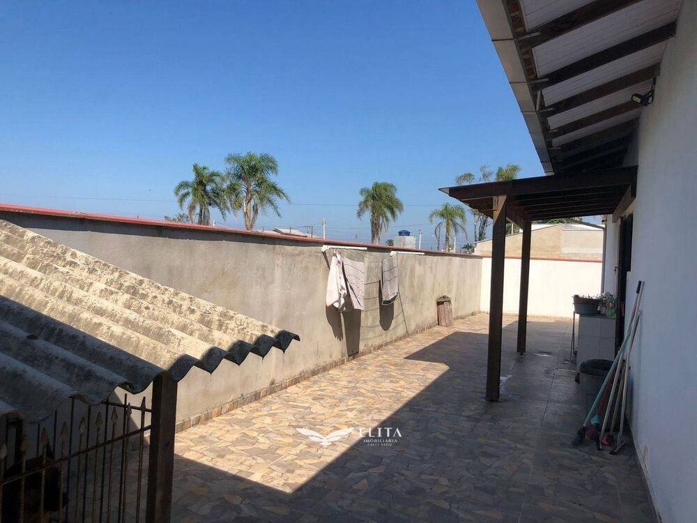 Casa, 3 quartos, 180 m² - Foto 3