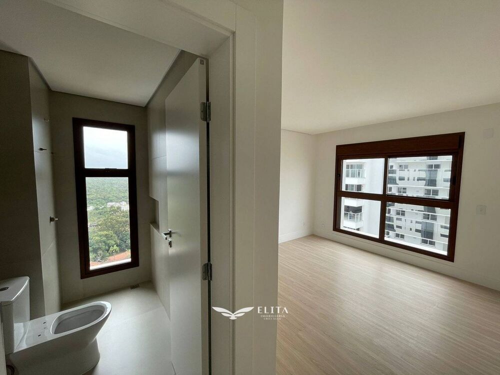 Apartamento, 4 quartos, 199 m² - Foto 4