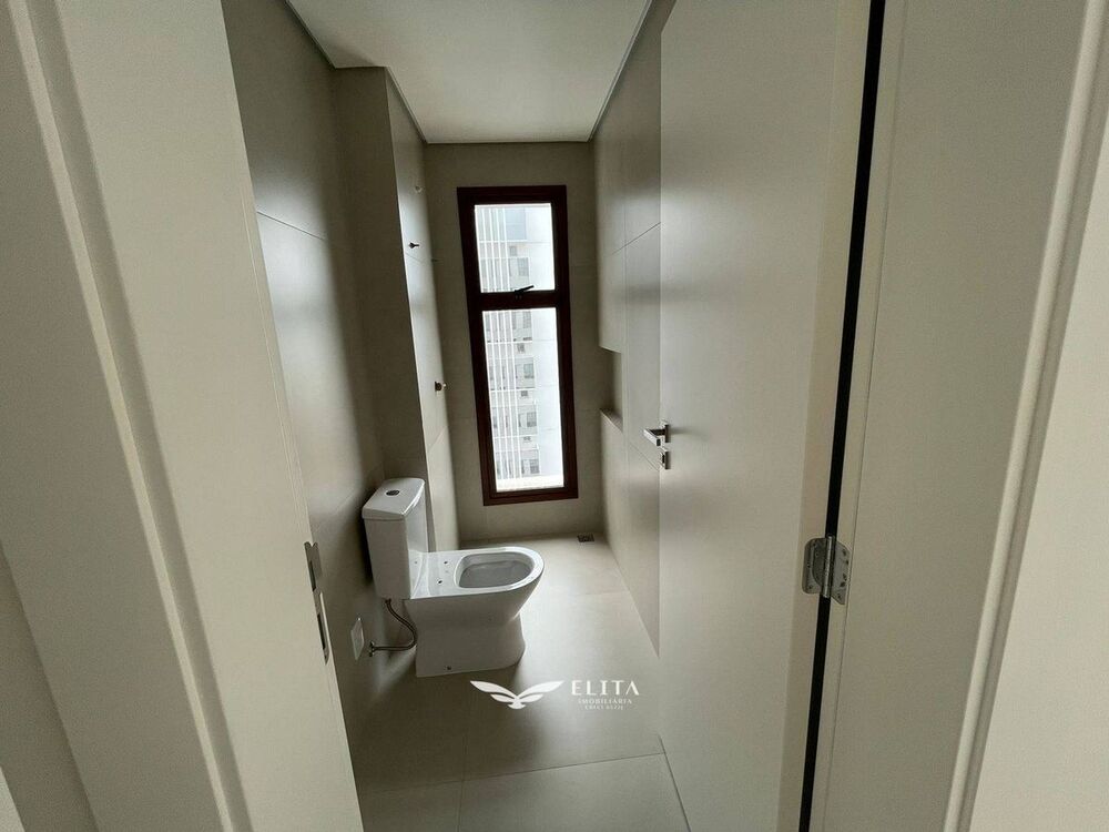 Apartamento, 4 quartos, 199 m² - Foto 22