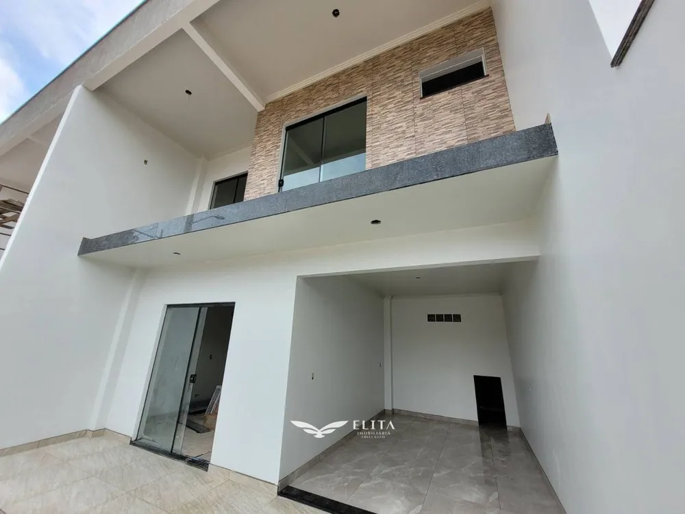 Sobrado, 3 quartos, 136 m² - Foto 2