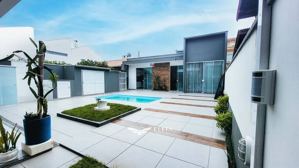 Sobrado, 4 quartos, 246 m² - Foto 4