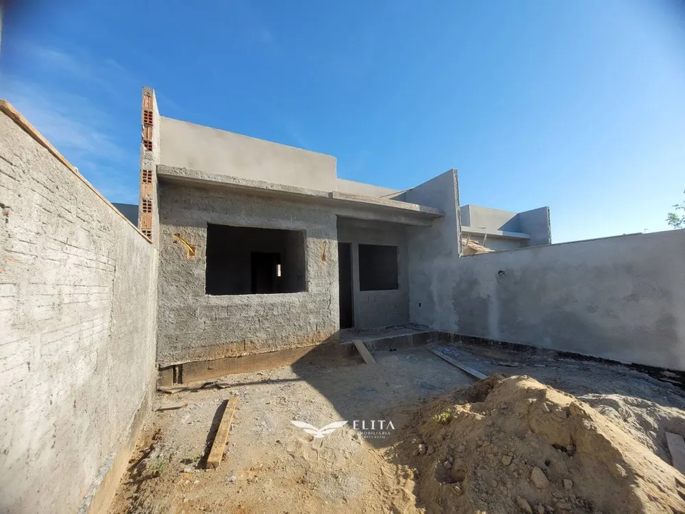 Casa, 2 quartos, 52 m² - Foto 1