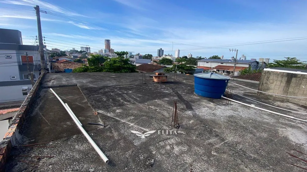 Sala-Conjunto, 203 m² - Foto 1