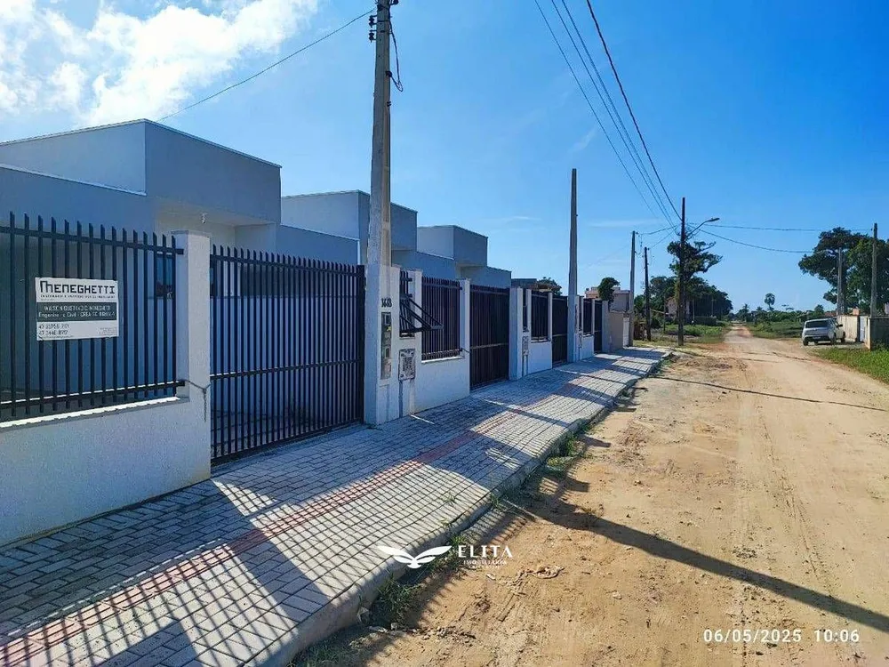 Casa, 2 quartos, 68 m² - Foto 1
