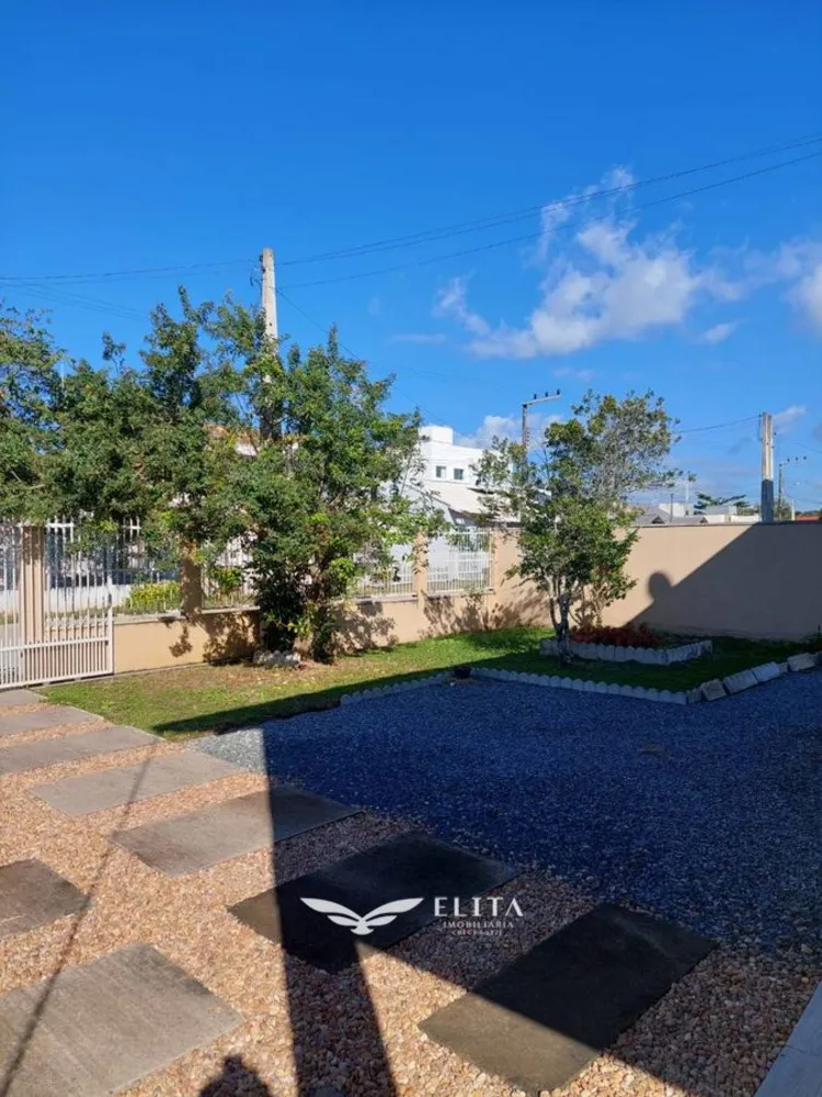 Sobrado, 6 quartos, 186 m² - Foto 4
