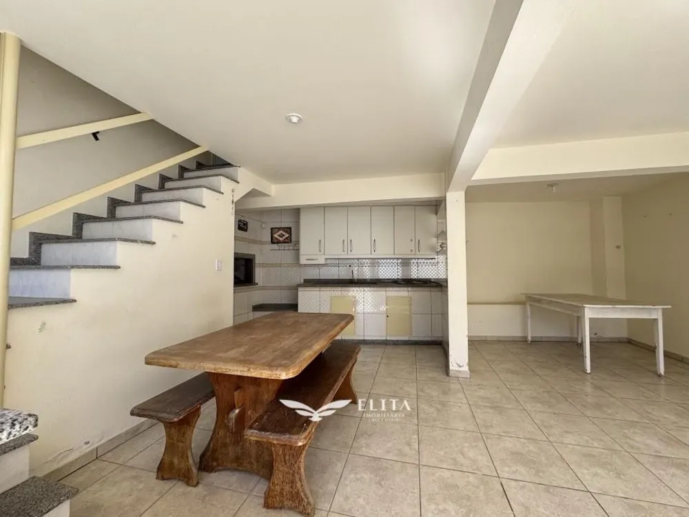 Sobrado, 6 quartos, 300 m² - Foto 12