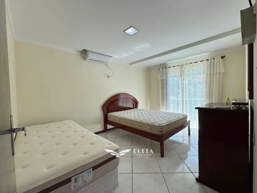 Sobrado, 6 quartos, 300 m² - Foto 5