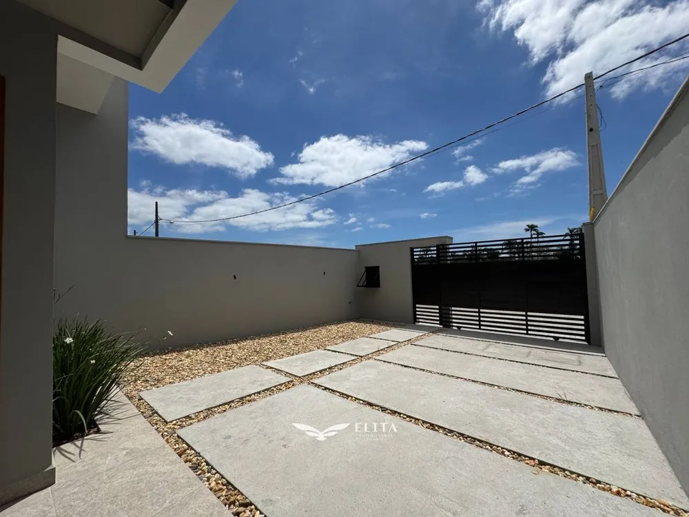 Casa, 3 quartos, 81 m² - Foto 1
