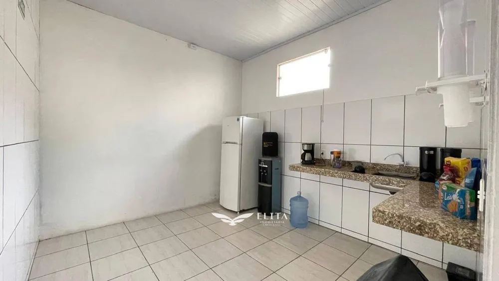 Sobrado, 8 quartos, 670 m² - Foto 12