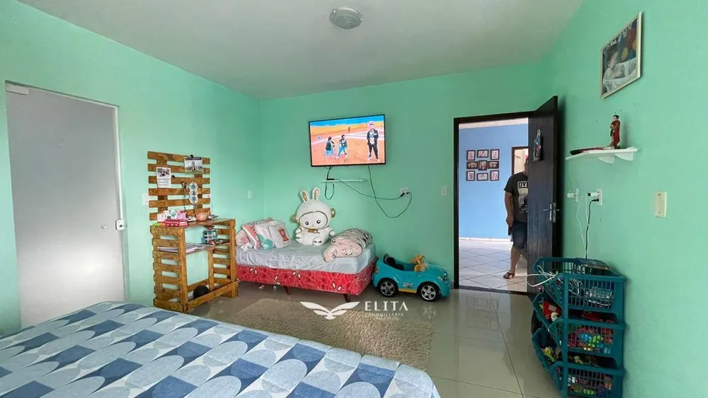 Sobrado, 8 quartos, 670 m² - Foto 8