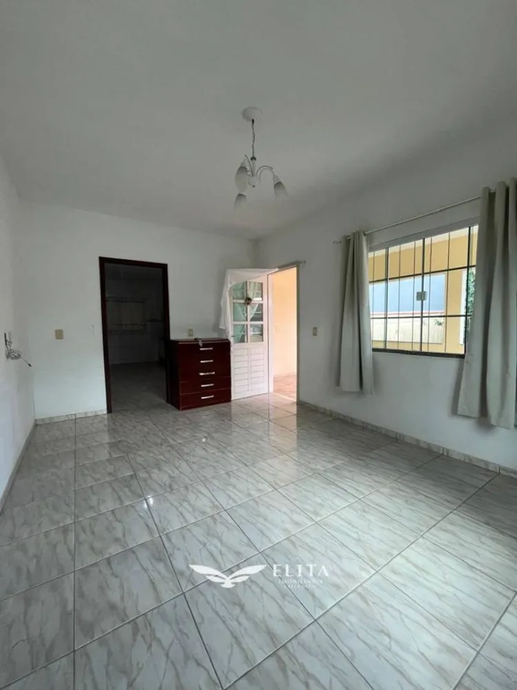 Casa, 3 quartos, 109 m² - Foto 2
