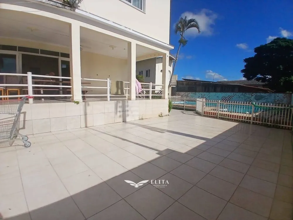 Sobrado, 7 quartos, 400 m² - Foto 4