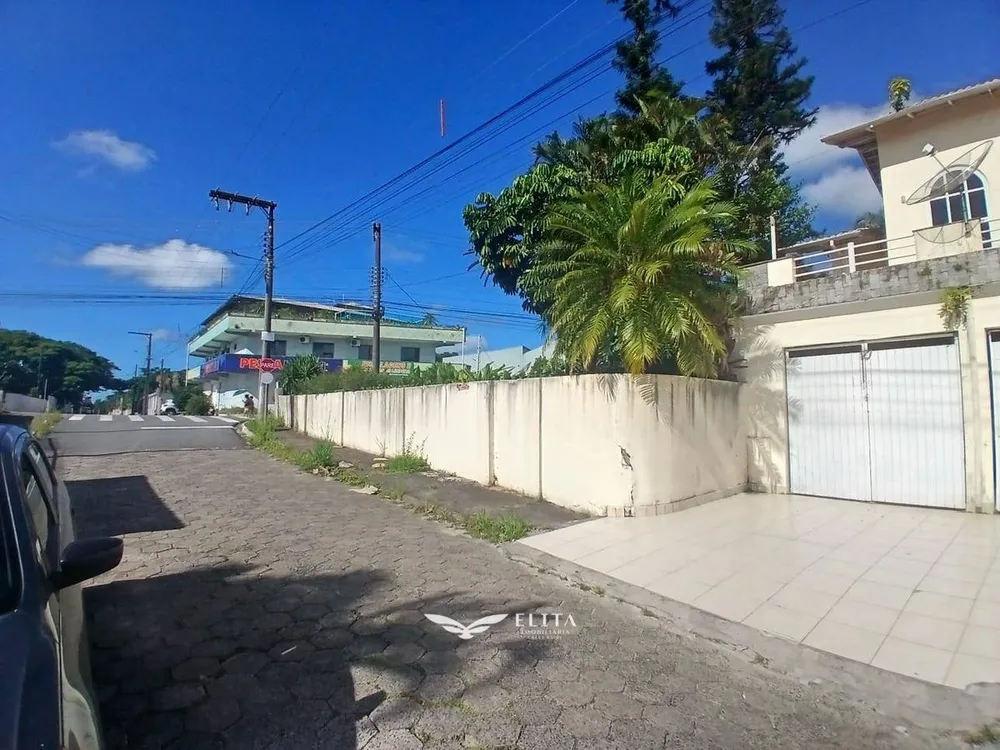 Sobrado, 7 quartos, 400 m² - Foto 3
