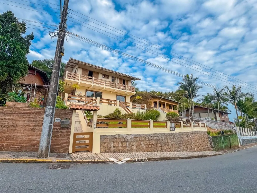 Sobrado, 4 quartos, 336 m² - Foto 2