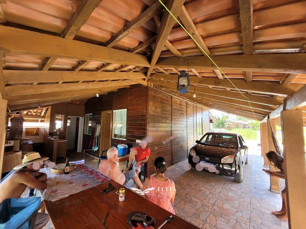 Casa à venda com 2 quartos, 100m² - Foto 4