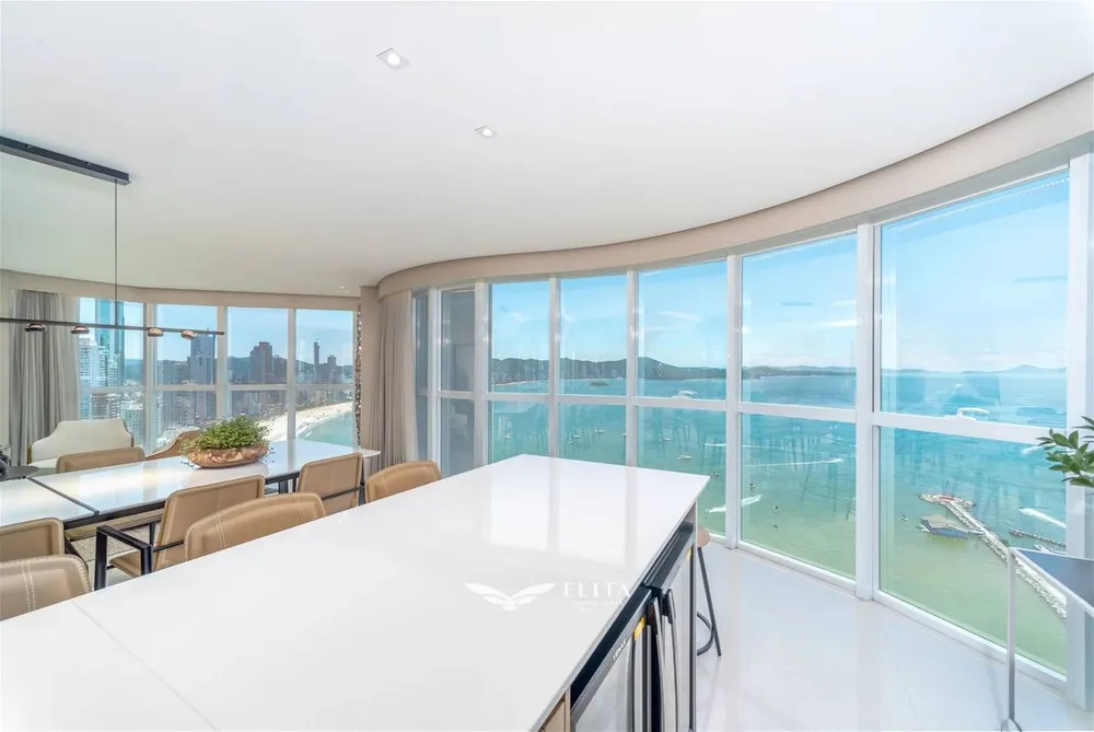 Apartamento, 4 quartos, 238 m² - Foto 3