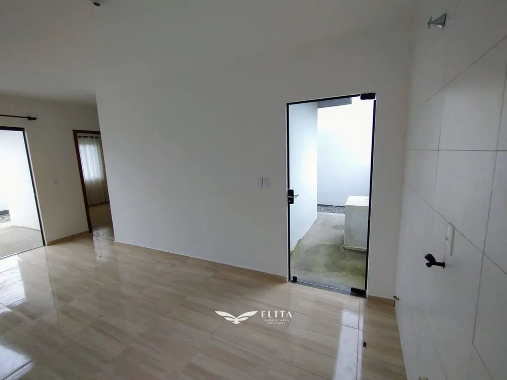 Casa, 2 quartos, 40 m² - Foto 2