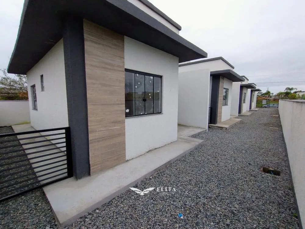 Casa, 2 quartos, 40 m² - Foto 1