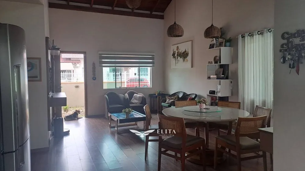 Casa, 3 quartos, 170 m² - Foto 3