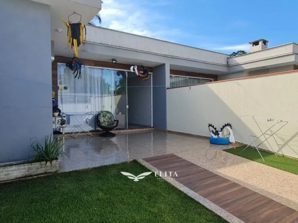 Casa, 3 quartos, 79 m² - Foto 1