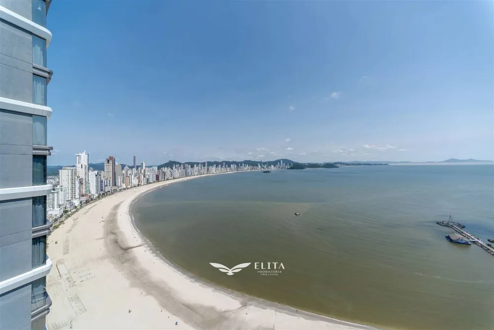Apartamento, 4 quartos, 237 m² - Foto 1
