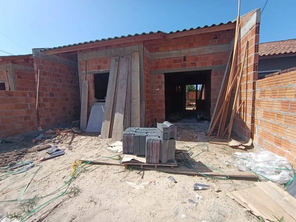 Casa, 2 quartos, 43 m² - Foto 1