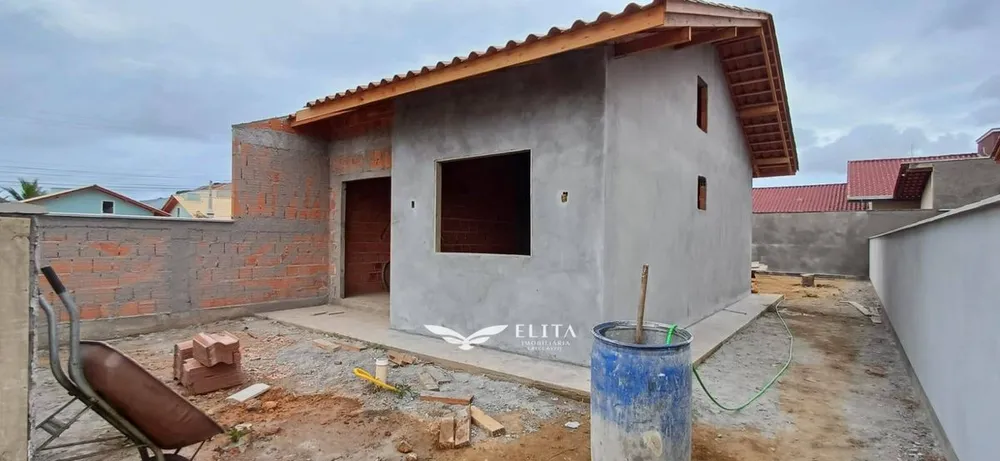 Casa, 2 quartos, 48 m² - Foto 2