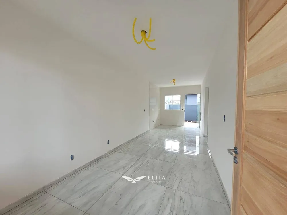 Casa, 2 quartos, 62 m² - Foto 2