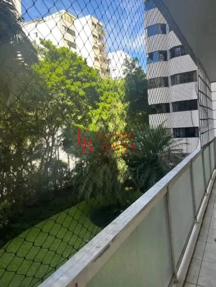 Apartamento, 3 quartos, 248 m² - Foto 1