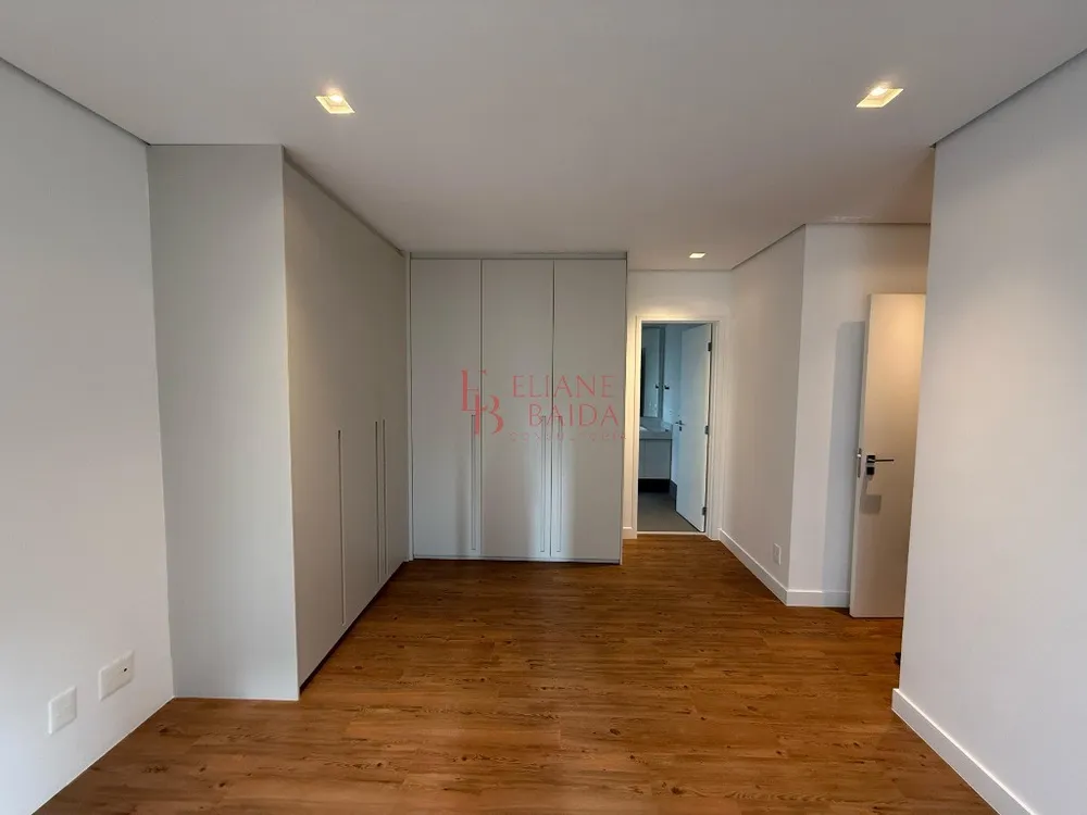 Apartamento, 3 quartos, 226 m² - Foto 5